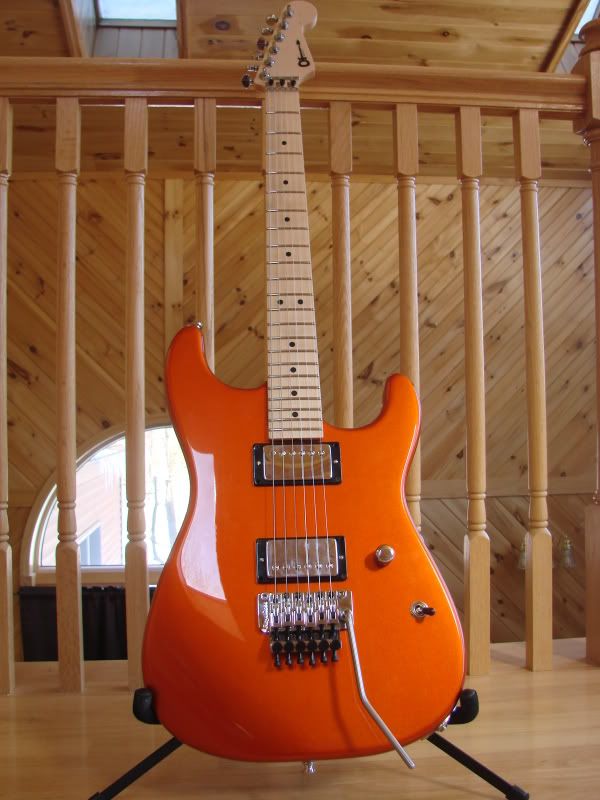 charvel1.jpg