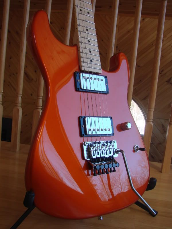 charvel2.jpg