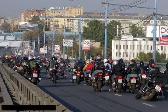 bikepileup4.jpg