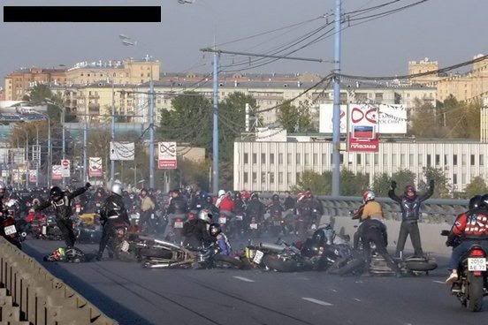 bikepileup6.jpg