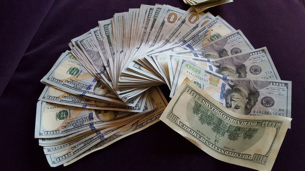 Dollars_zps2foft9kl.jpg