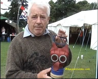 World+war+2+gas+masks+for+children