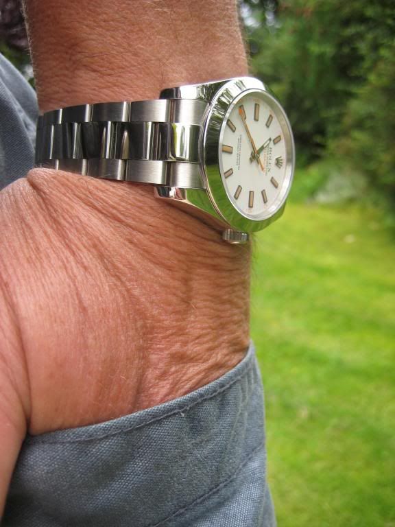 Milgauss003.jpg