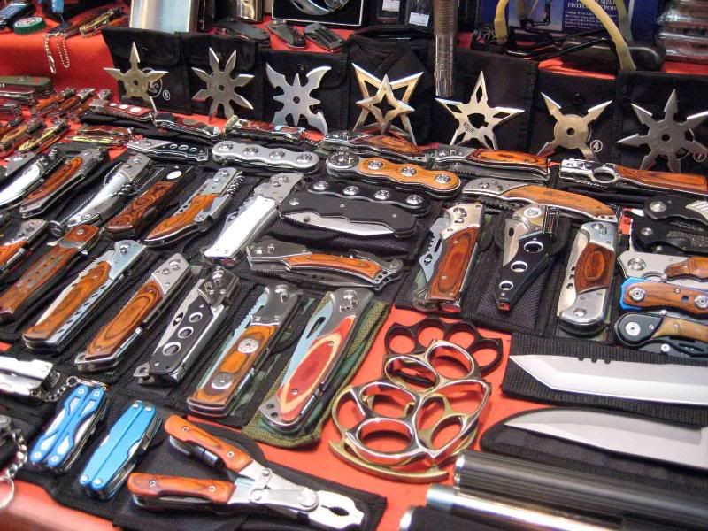 Knifes4.jpg