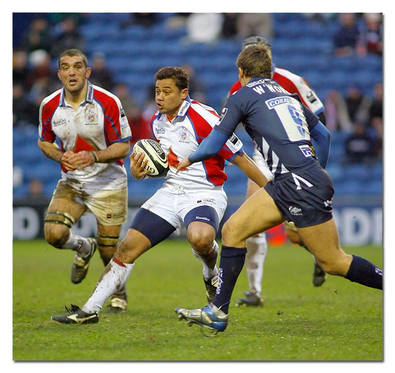 IMAGE: http://i126.photobucket.com/albums/p111/peteunicom/BristolRugbyVS3.jpg