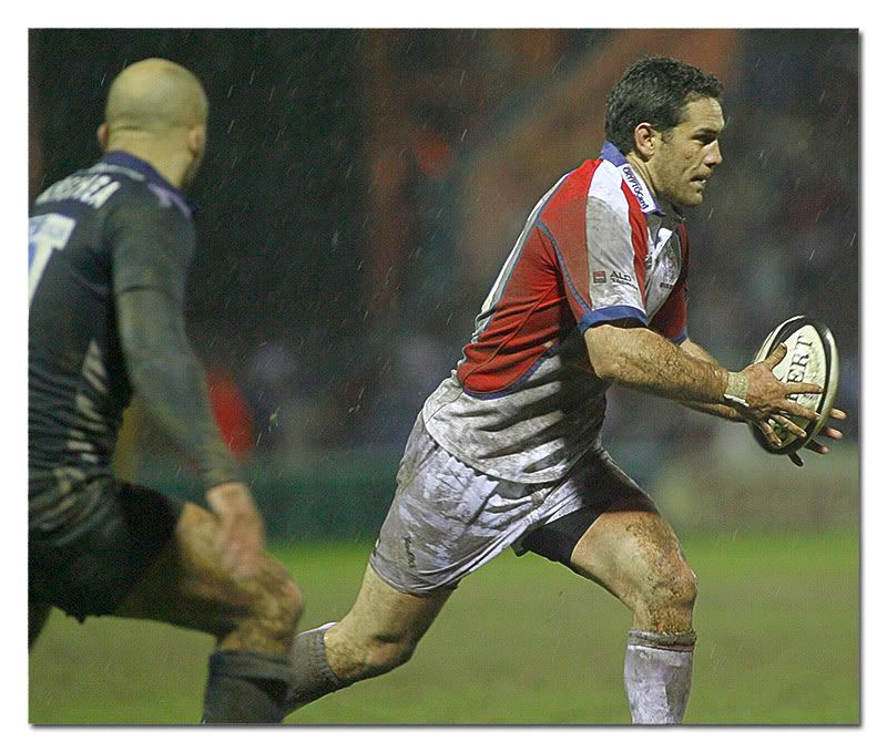 IMAGE: http://i126.photobucket.com/albums/p111/peteunicom/UNi_PT_BishopstonRugbyvs-2.jpg