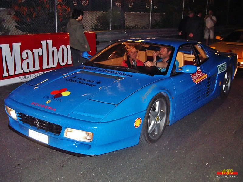 02_Ferrari-testarossa.jpg