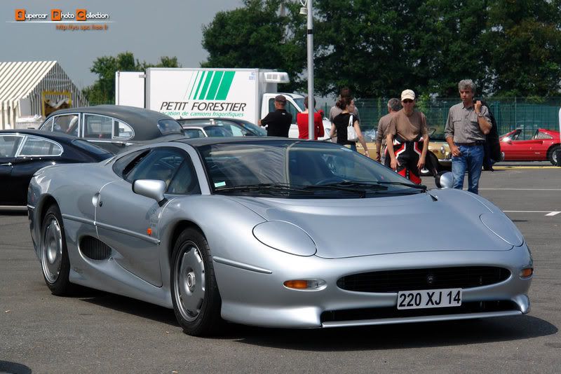 109_XJ220.jpg