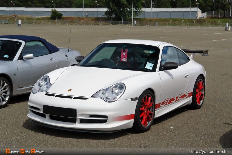 15_996GT3RS.jpg