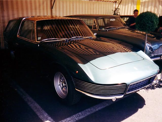 2001_mai_Ferrari330GTBreak.jpg