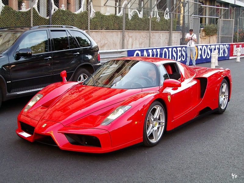 Ferrari-Enzo_6.jpg