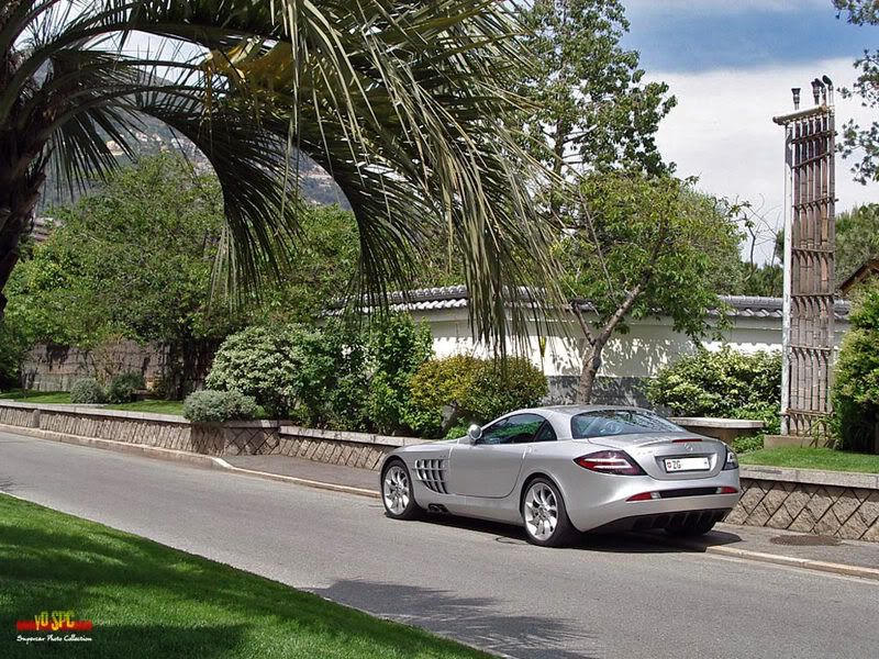 Mercedes-SLR_2.jpg