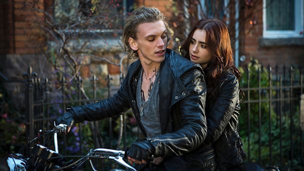  photo HT_mortal_instruments_review_lpl_130821_16x9_608.jpg