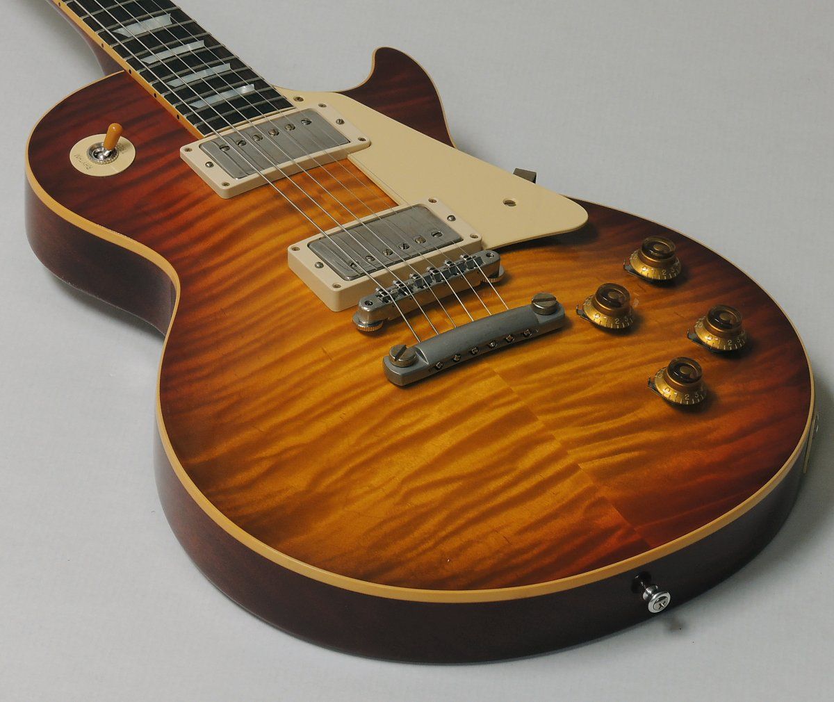 Gibson%20Les%20Paul%202018%20982964%201200_zpsimmnkxxf.jpg