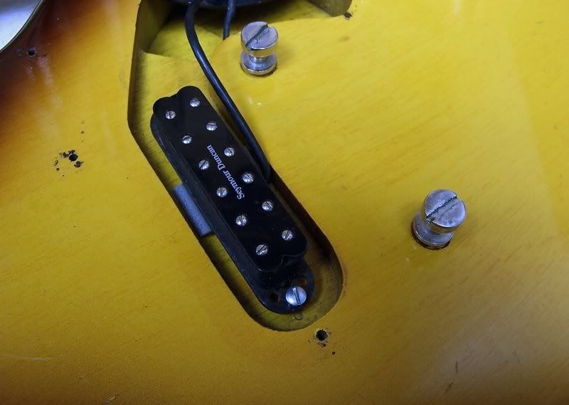 GibsonMelodyMaker600-5037024800.jpg