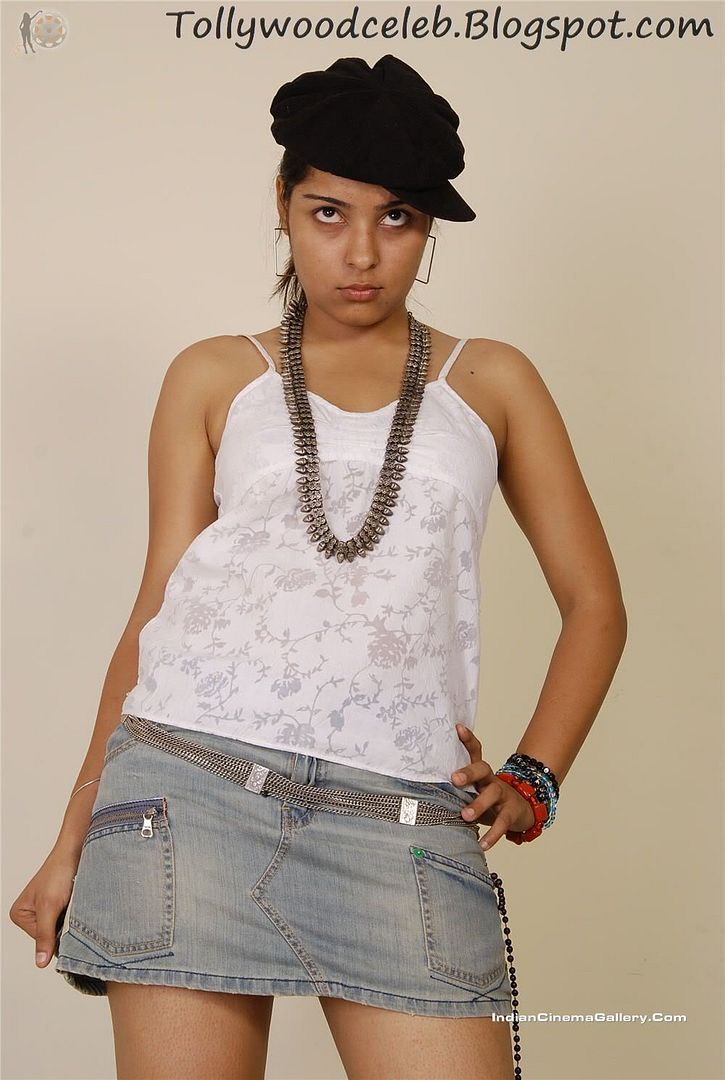 Anshu Armpit Show