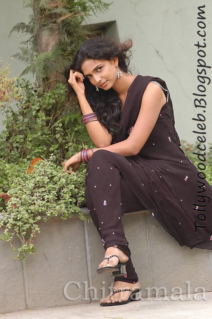 Monali Chowdary Armpit Show