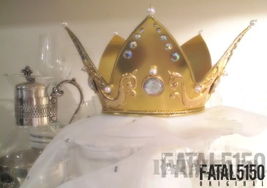 crownsm3.jpg