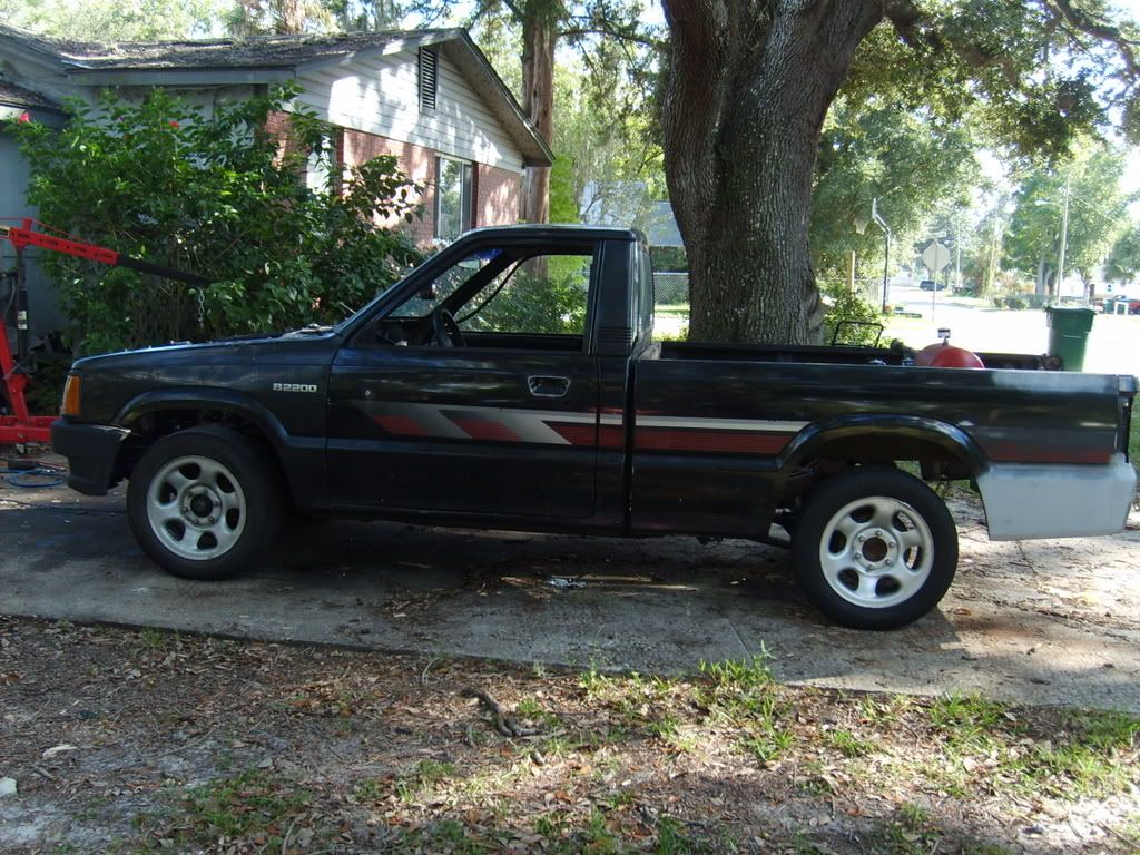 90 Mazda B2200 V8 full air ride - Tampa Racing