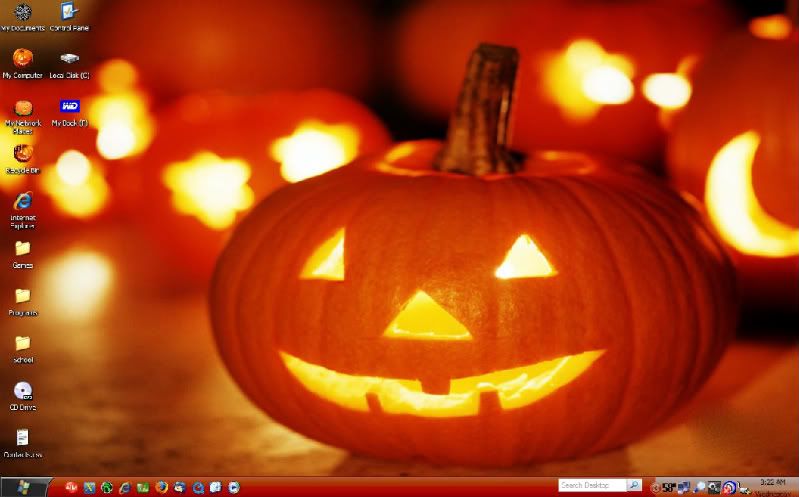 [PokeCommunity.com] Post Your Desktop